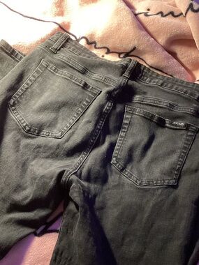 Joe's Jeans Black Jeans Interior Label with White Tag